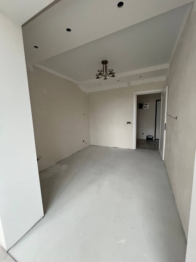 Продаж нової 2 кімнатної квартири Центр (Мостобудівників 18) ID-1114-2