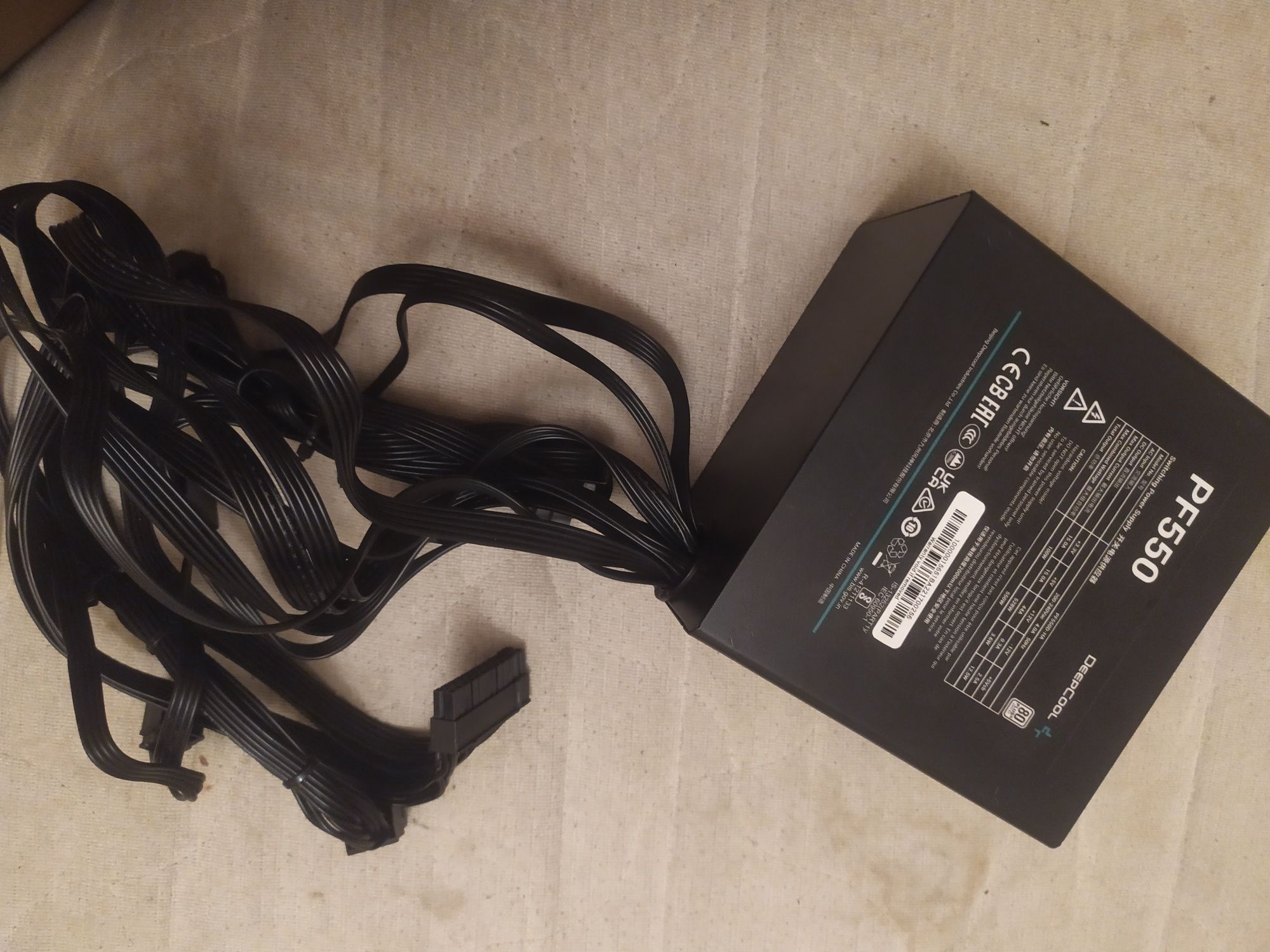 Блок живлення Deepcool PF500 550W (несправний, на запчастини)