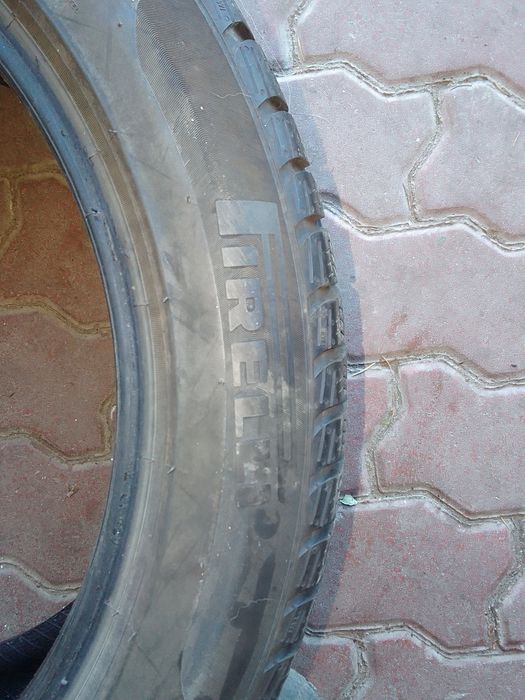 Opona zimowa 255/45r19 PIRELLI 2022r