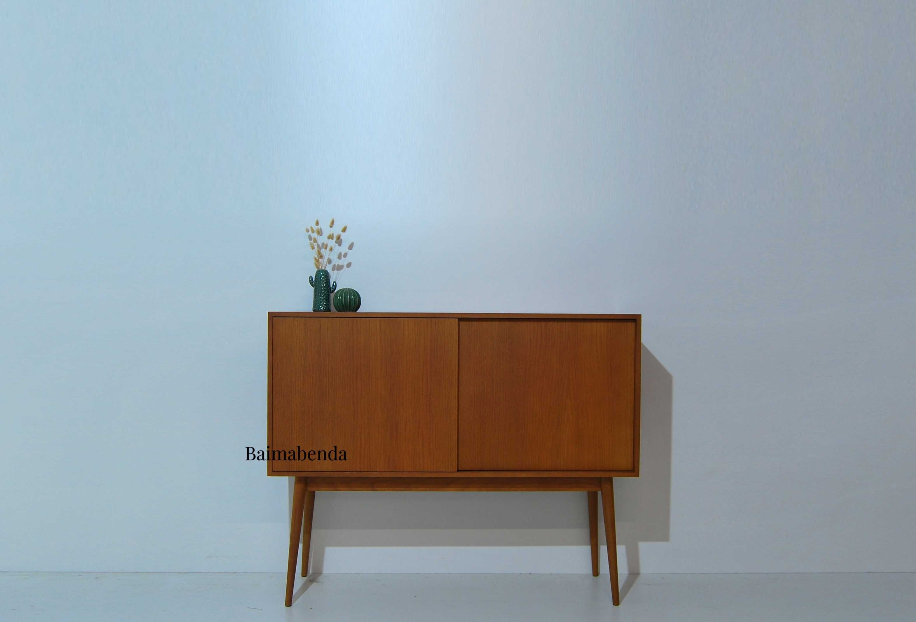 Móvel Aparador / Sideboard / Retro Vintage / Estilo Nórdico