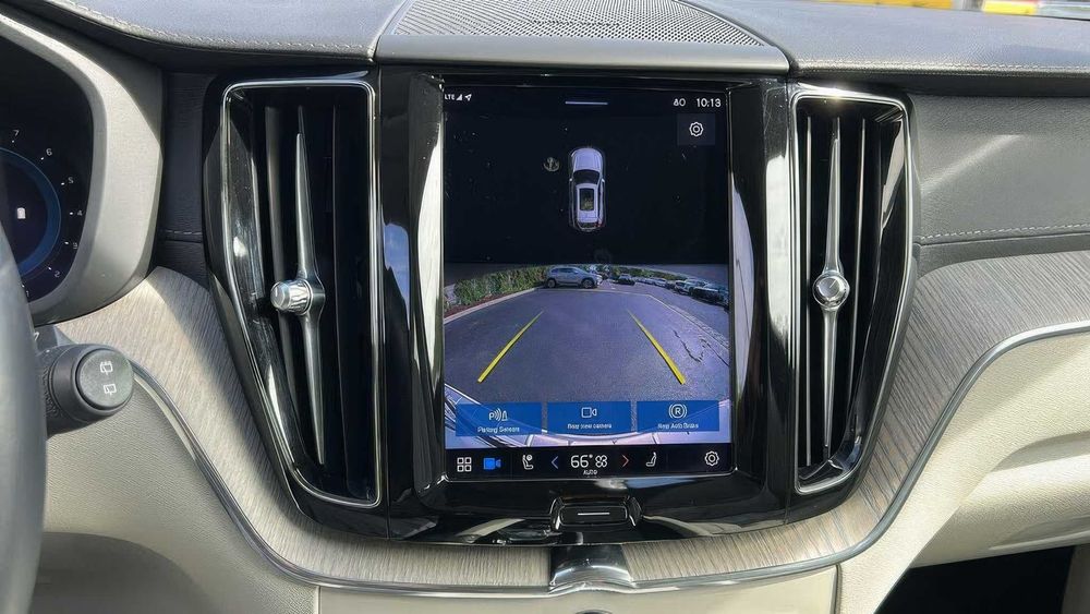 Volvo XC60 B5 Inscription      2022