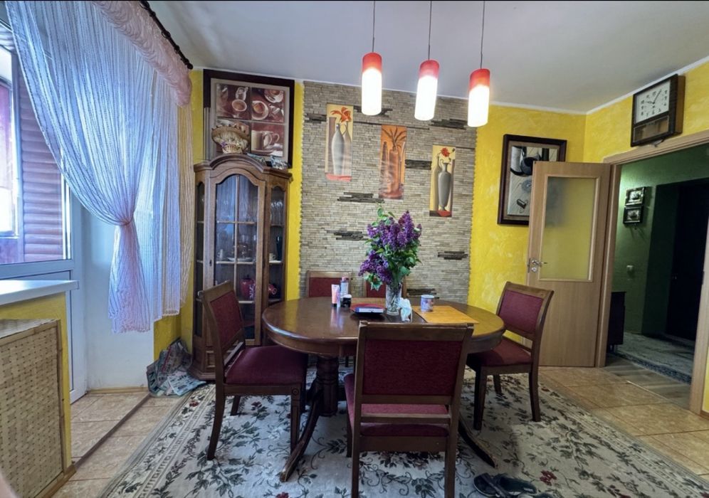 Укомплектована 3 кім квартира 98м2, центр міста Буча. ДержавПрогМожна