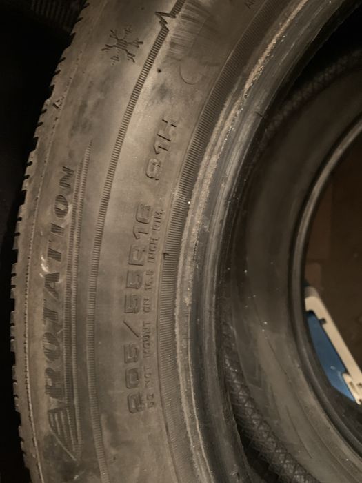 Продам зимову гуму 205/55r 16