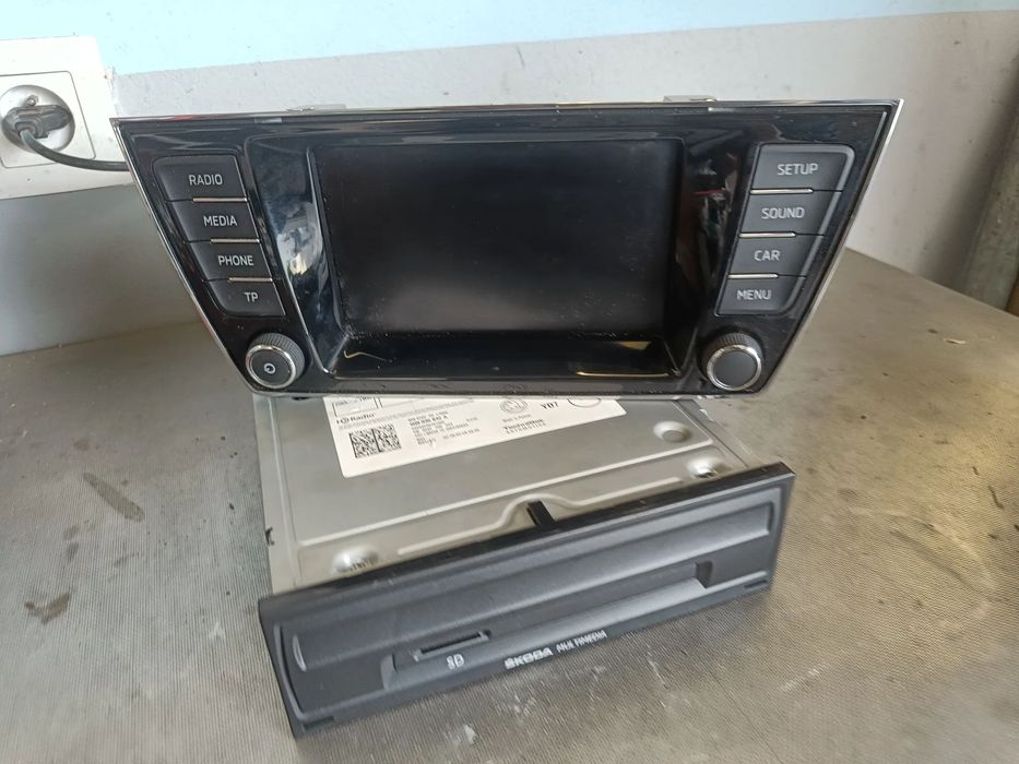 Radio Skoda Fabia 3 III Wyświetlacz Jednostka Czytnik 5Q0035842A 6V0919604