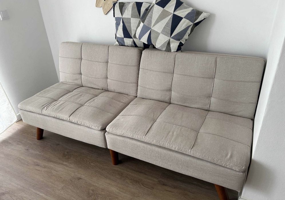 Sofá (pode ser transformado em cama)