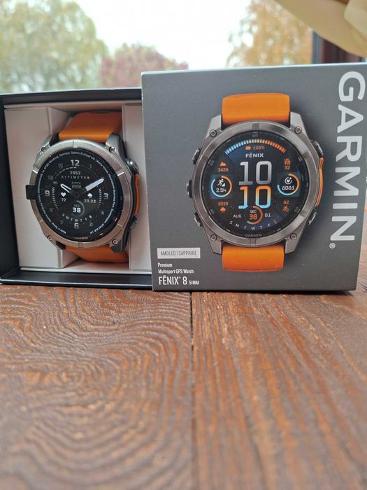 GARMIN Fenix 8 - 51 mm, AMOLED Sapphire Titanium