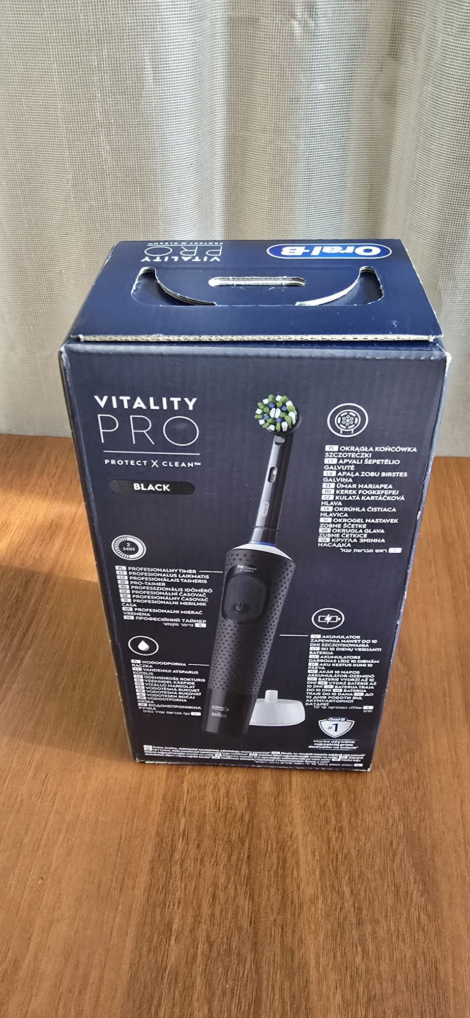 Зубна щітка ORAL-B Vitality Pro Protect X Clean Black (4210201427124)