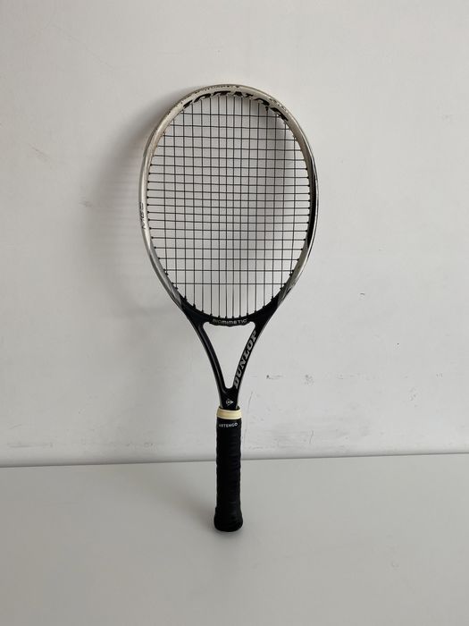 Raquete Dunlop Biomimetic Preta + Saco