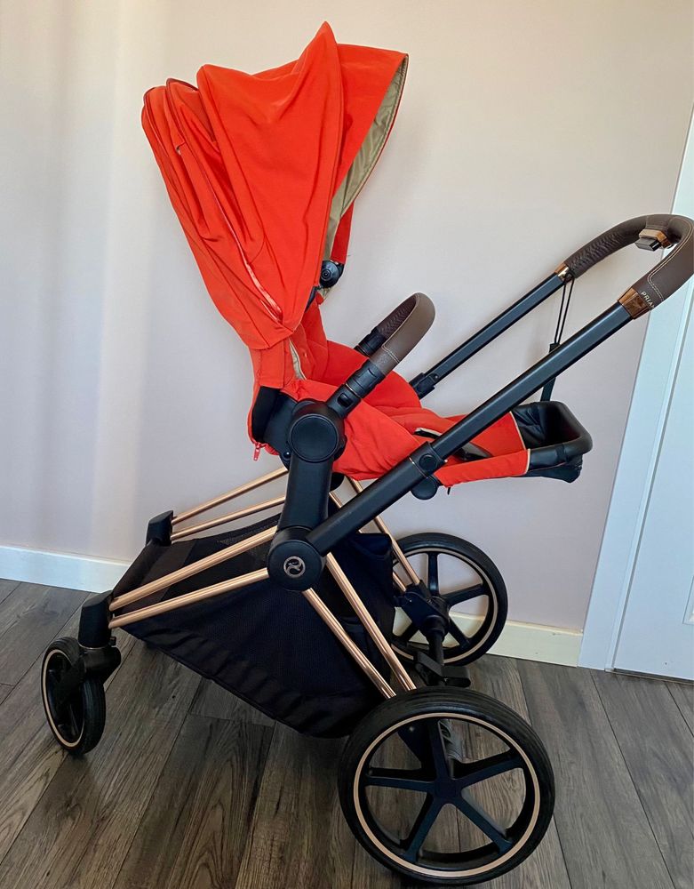 Cybex Priam 2.0 platinium na stelażu rose gold