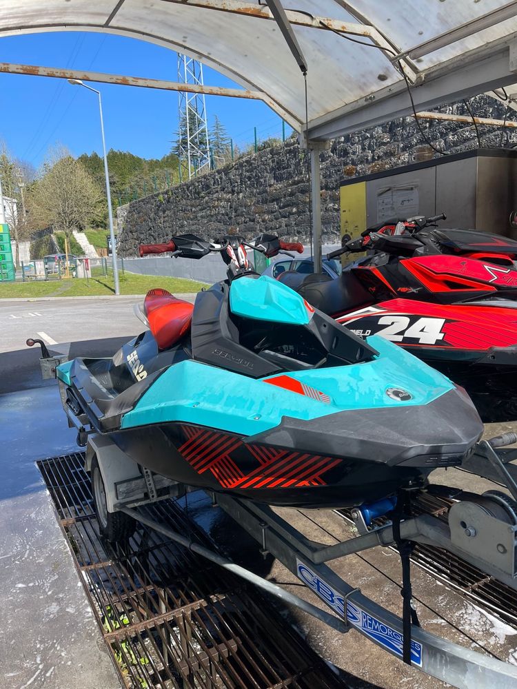 Vendo sea doo RXP 300 e sea doo SPARK