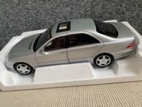 Mercedes-Benz S-Class S55 AMG (2000) z Norev > Scala 1:18