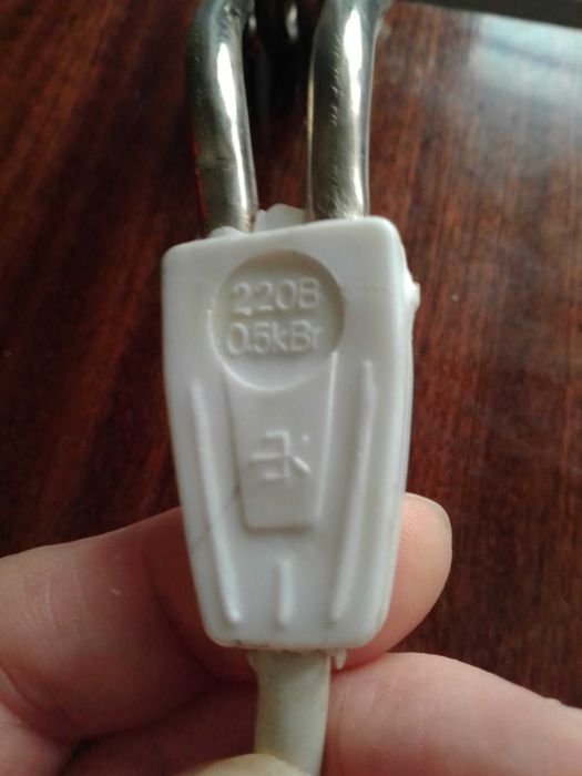 Продам электрокипятильник на чашку.