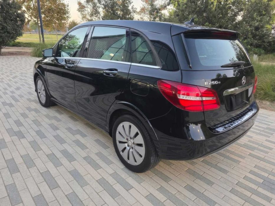 Mercedes-Benz B-Class B 250      2016