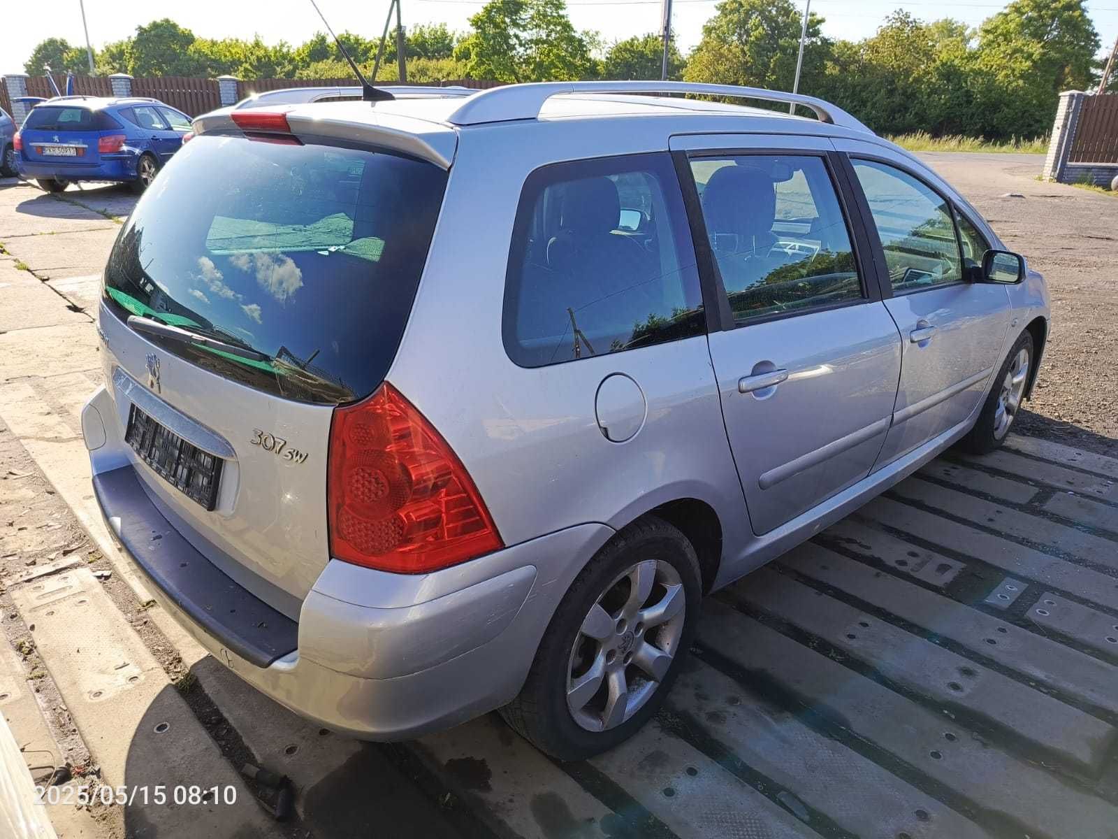 Peugeot 307 SW na części EZRC drzwi klapa maska zderzak