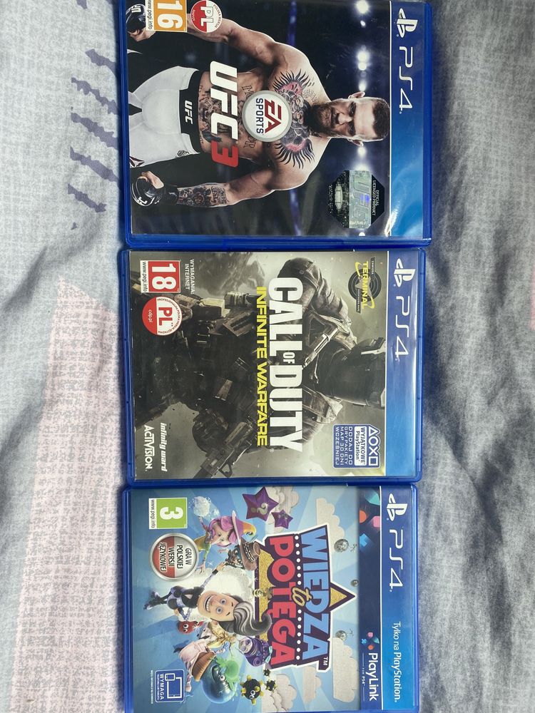 Playstation 4 dodatkowo 3 gry