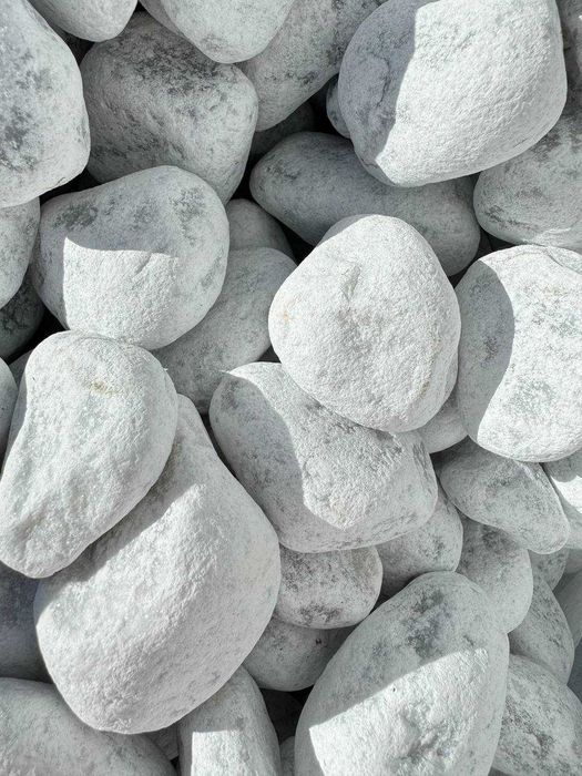 Włoski marmur Kamień Ozdobny Otoczak szaro-biały IMPRESTONE Warszawa