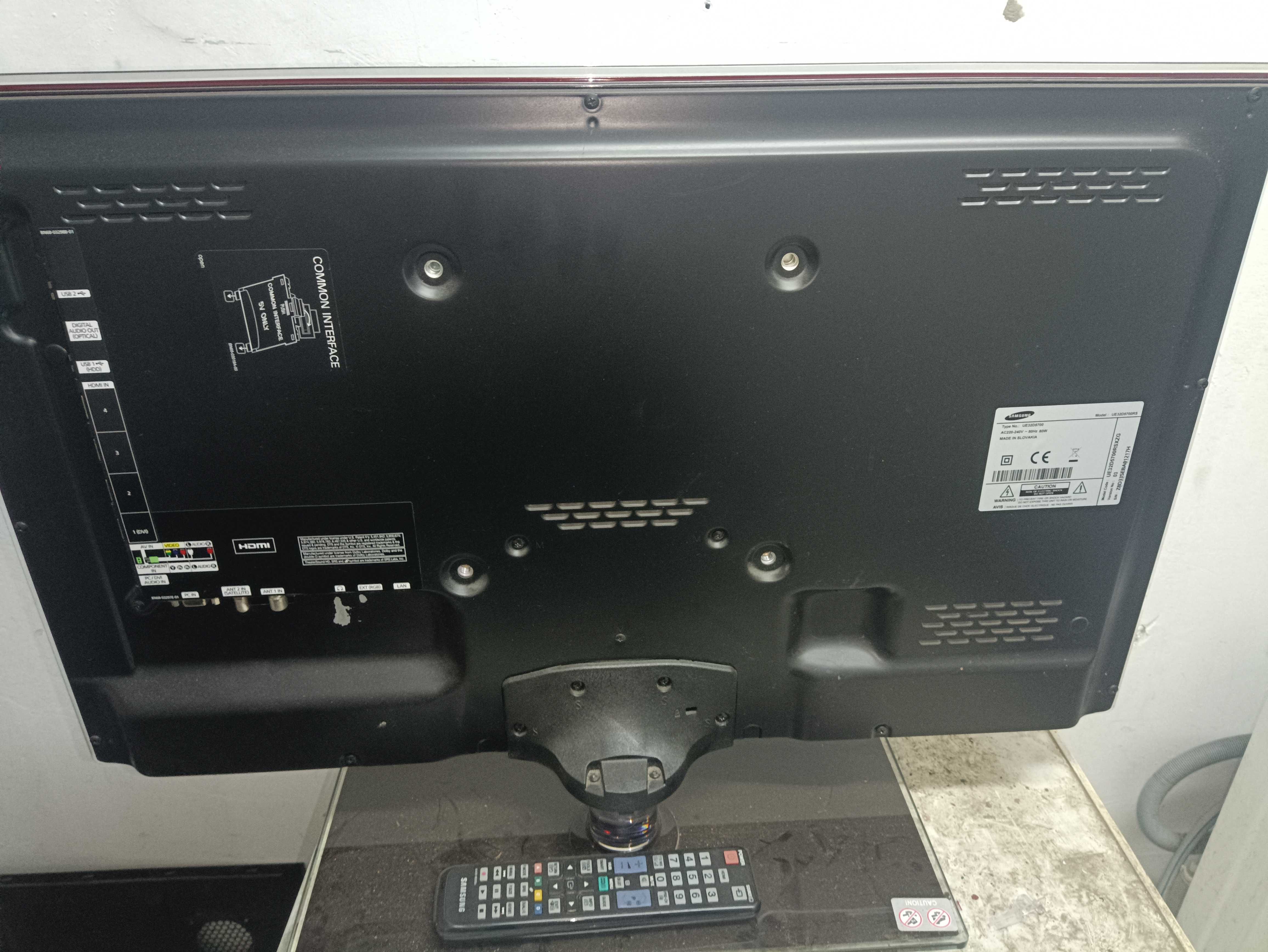 ORYGINALNY Pilot SAMSUNG ue32D5700 z telewizora