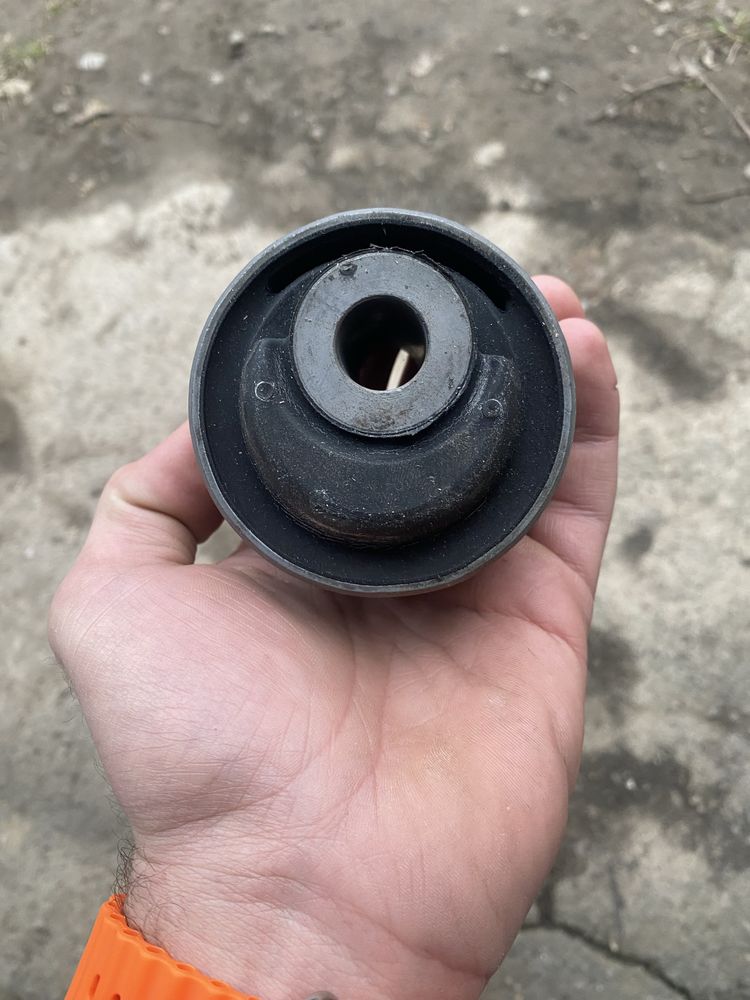 Подушка коробки jcb