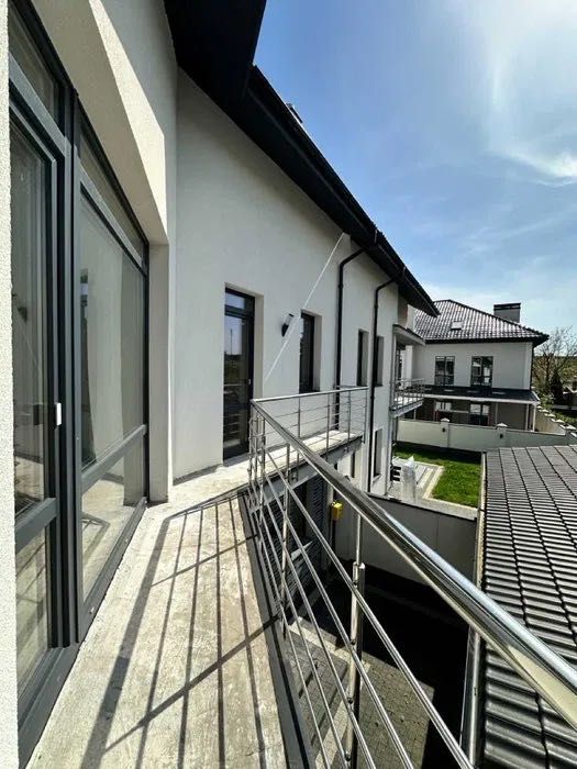 Продаж 4 к котеджу (дуплекс) по вул. Каховська 19 БЕЗ КОМІСІЇ