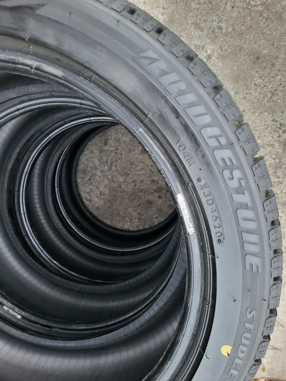 Зимняя резина Bridgestone 215 50 R17 зимние шины покрышки