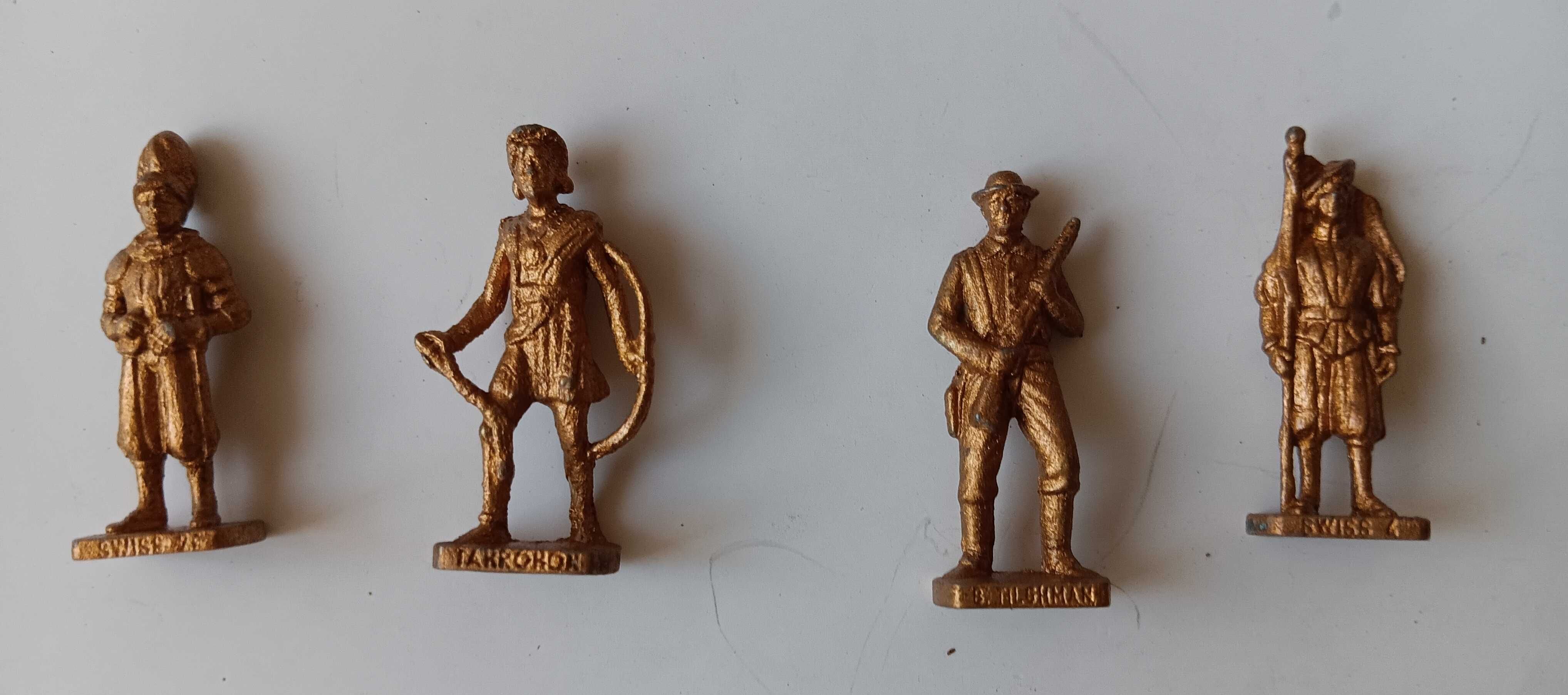 Bonecos Miniatura em Chumbo