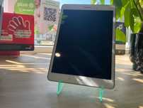 Tablet Samsung Galaxy Tab A 9,7 "/ 16 GB / 1,5 GB RAM + GW 6 miesięcy