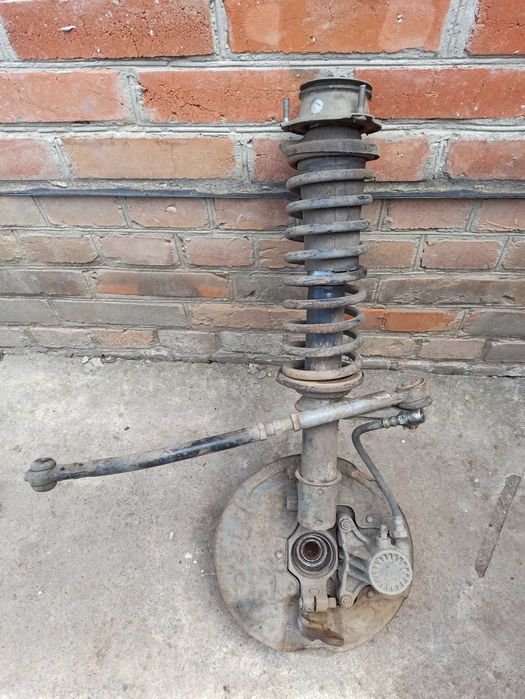 ступиця в зборі (розборка Таврія)