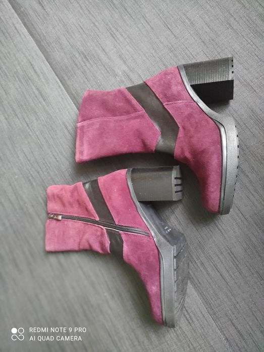 Жіночі напівчоботи A&B