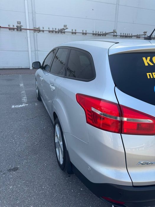Продам власний автомобіль. В дуже гарній комплектації