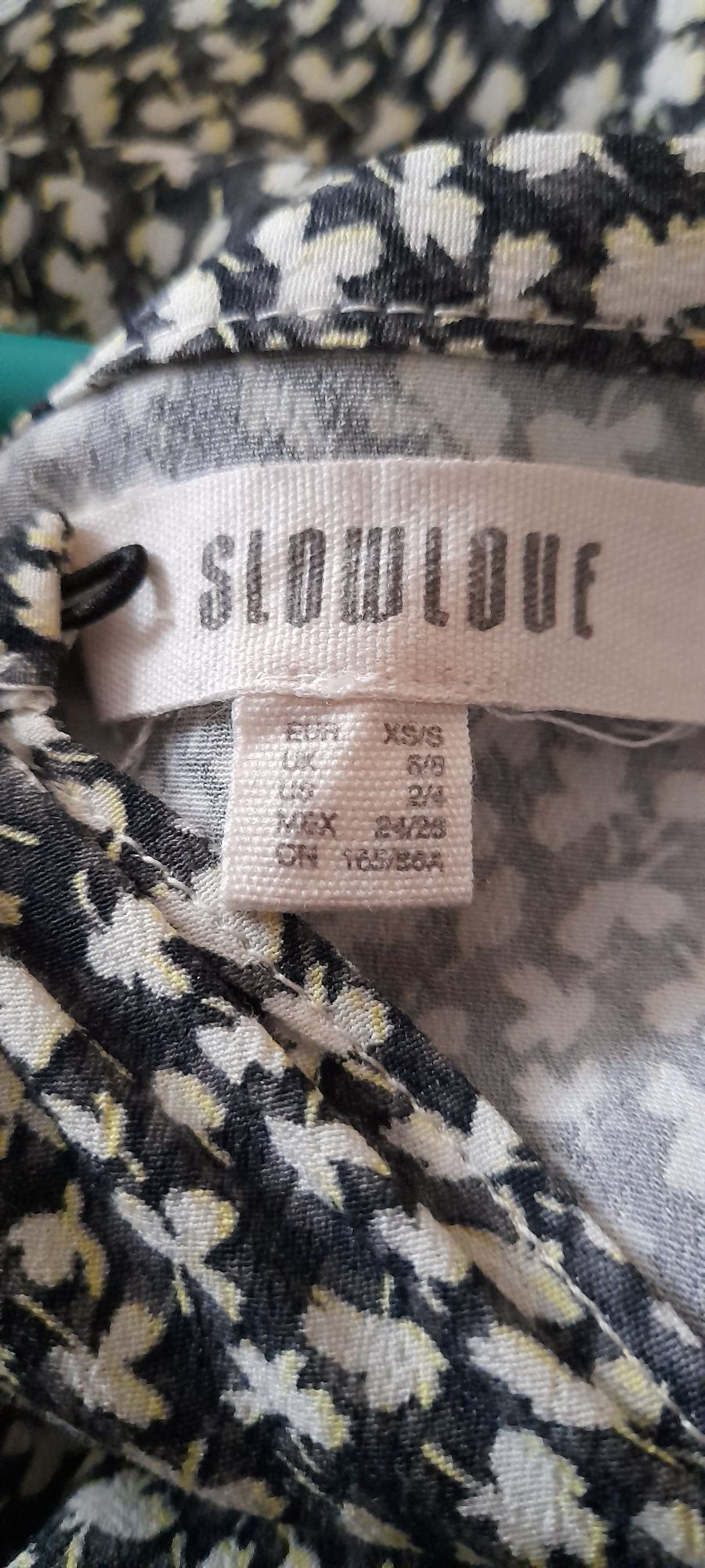 Vestido comprido slowlove preto e branco