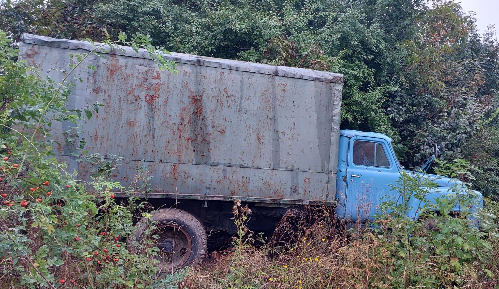 ГАЗ 52 автомобіль