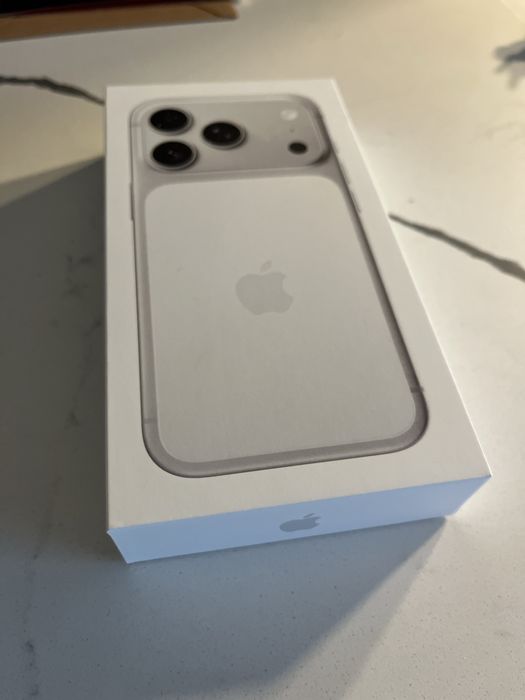 Iphone 17 pro silver 256