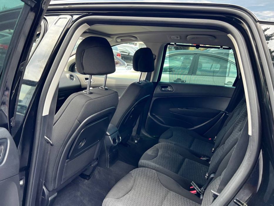 Peugeot 308 SV 2008 года 1.6 бензин АКПП