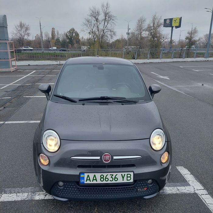 Продам електромобіль FIAT500e