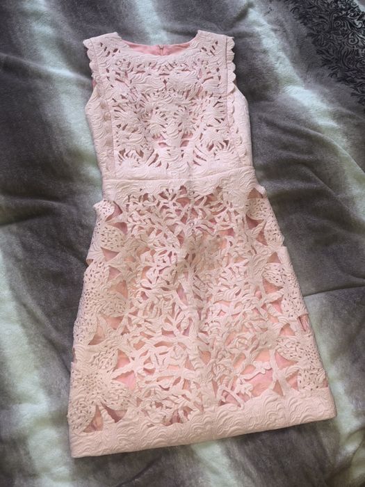 Продам сукню