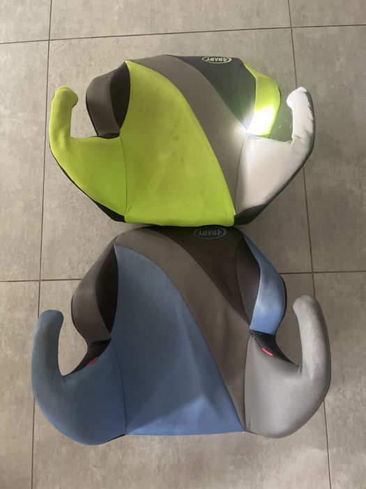 Podkładki dla dzieci do samochodu