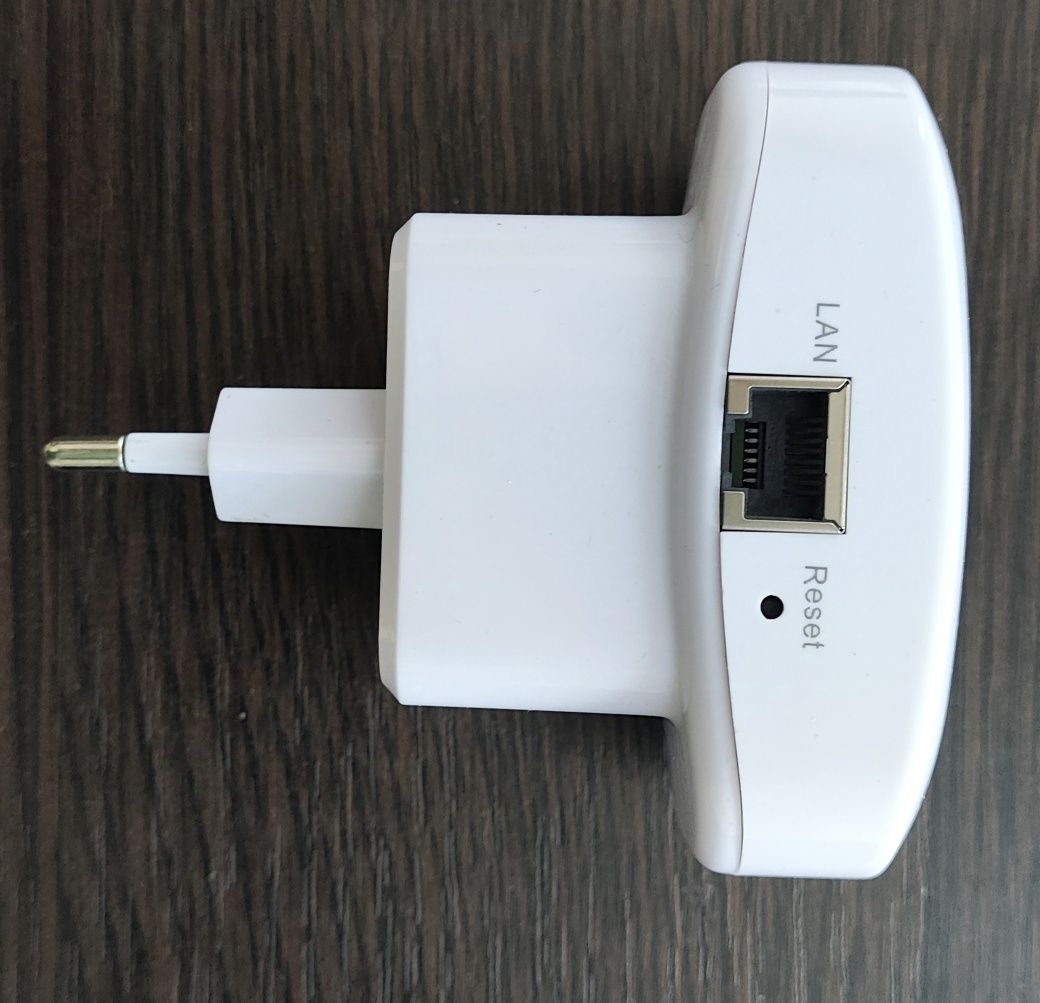wifi repeater (ретранслятор)