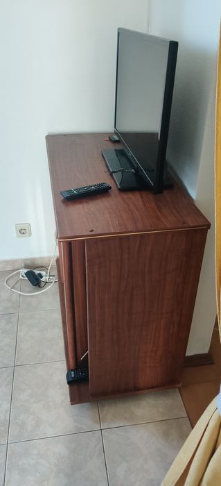 Armário móvel antigo