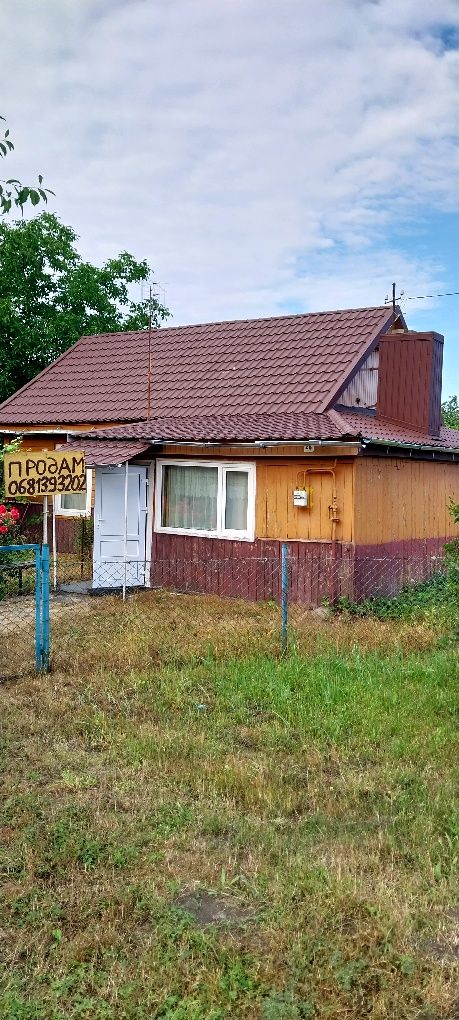 Будинок в смт Турійськ  з земельною ділянкою  0,12 га