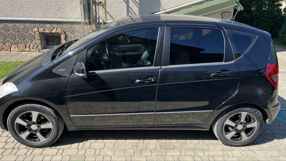 Продаж Mercedes-Benz A-Class A180 2010