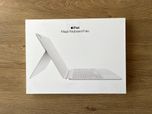 Чохол клавіатура Apple Magic Keyboard Folio для iPad 10-gen/(A16) УКР