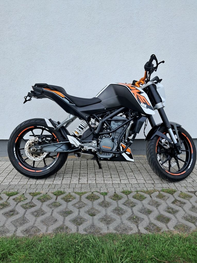 KTM DUKE 125, ABS, akcesoria, zarejestrowany