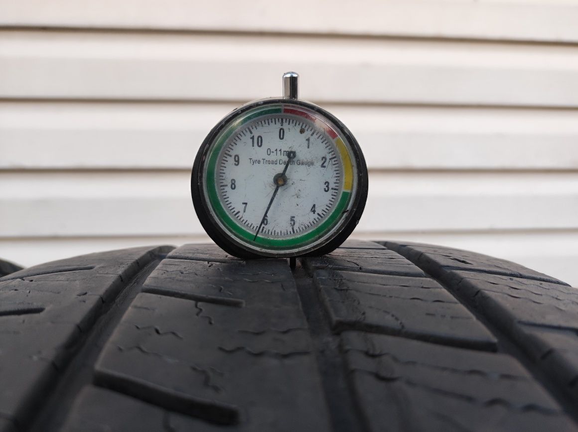 215.65.16c Dwie opony Wielosezonowe Goodyear Cargo Vector