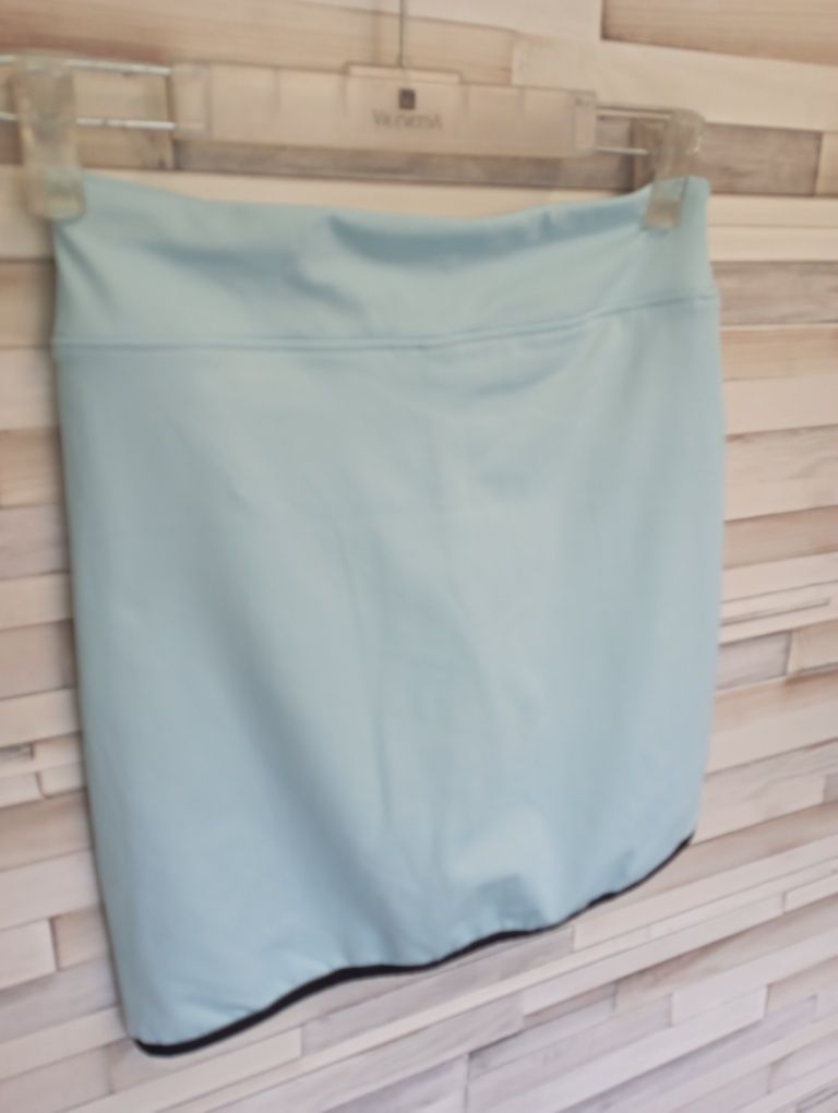 Spódniczka ze spodenkami Nike nowa