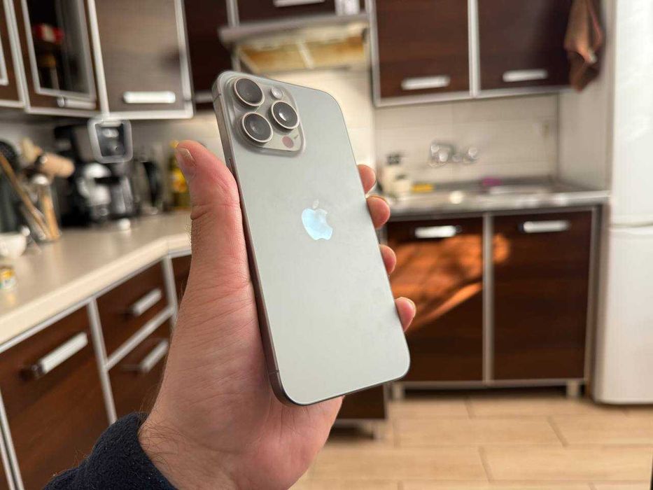 iPhone 15 Pro Max 256GB - Stan Idealny - Zablokowany w USA (AT&T)