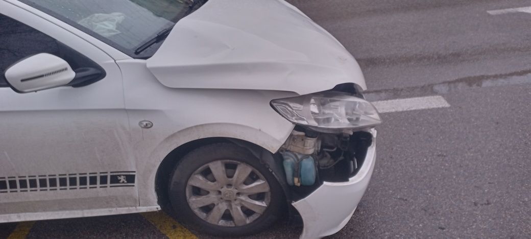 Продам Peugeot 301