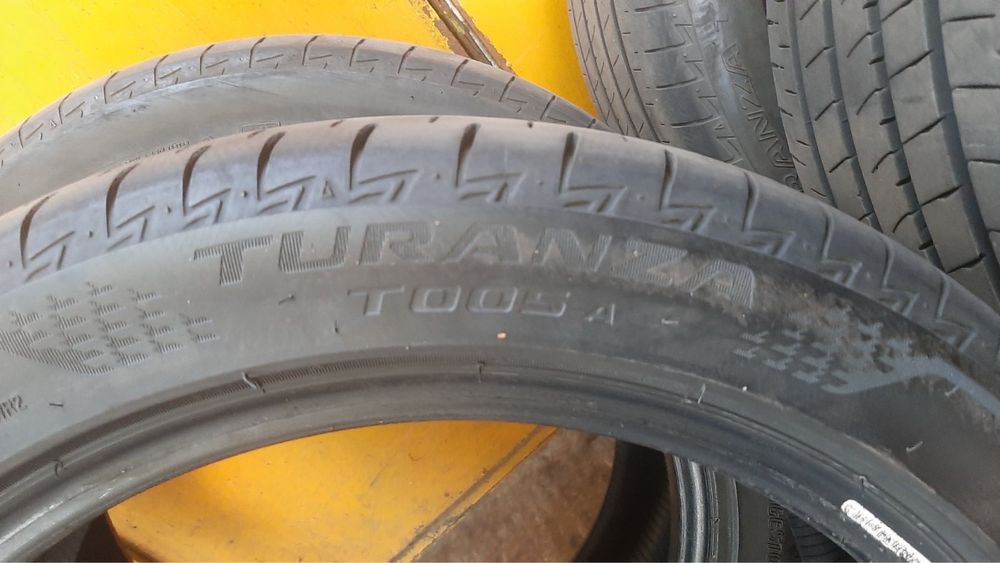 Продам резину BRIDGESTONE 235/45 R18