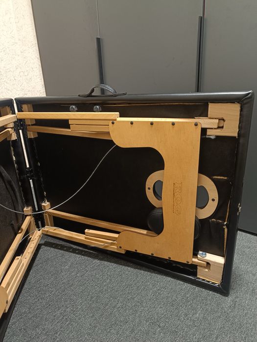 Масажній стіл , кушетка для масажа , массажный стол