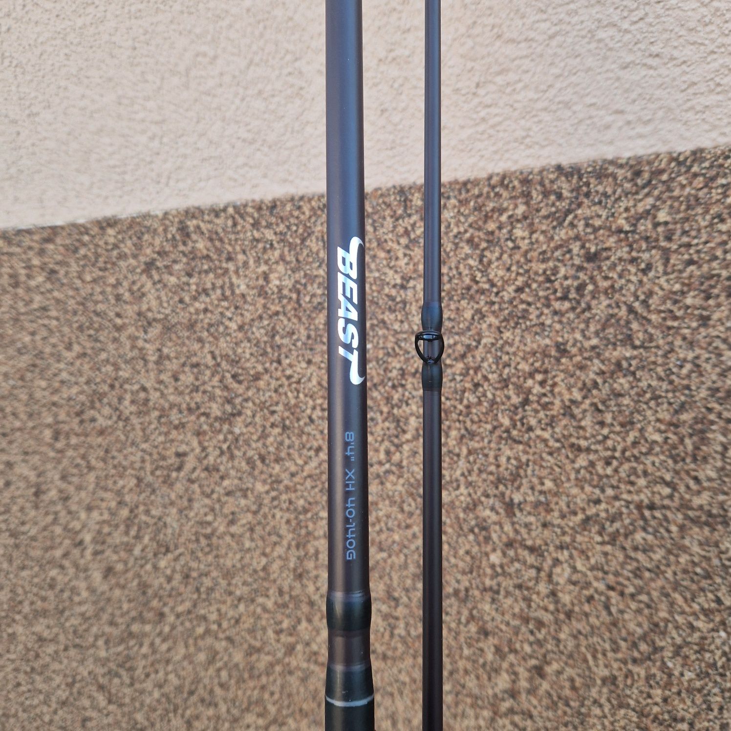 Kij castingowy Abu Garcia Beast pike 40-140g, 254 cm