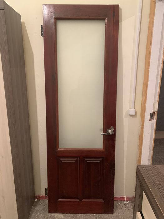 Продам соснові двері